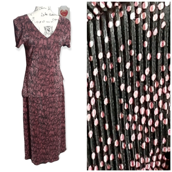 connected apparel Dresses & Skirts - Womens vtg Sz 6 flutter slit sleeve Mock 2 pc Dress black pink white ribbed